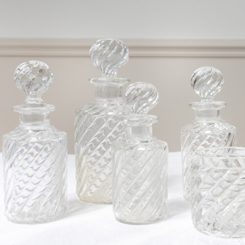 Ensemble de toilette en cristal Baccarat – France, XXe siècle